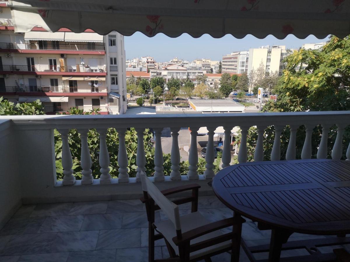 Comfortable Apartment In Kato Toumpa 塞萨洛尼基 外观 照片