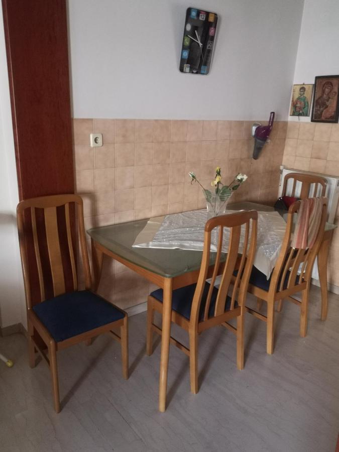 Comfortable Apartment In Kato Toumpa 塞萨洛尼基 外观 照片