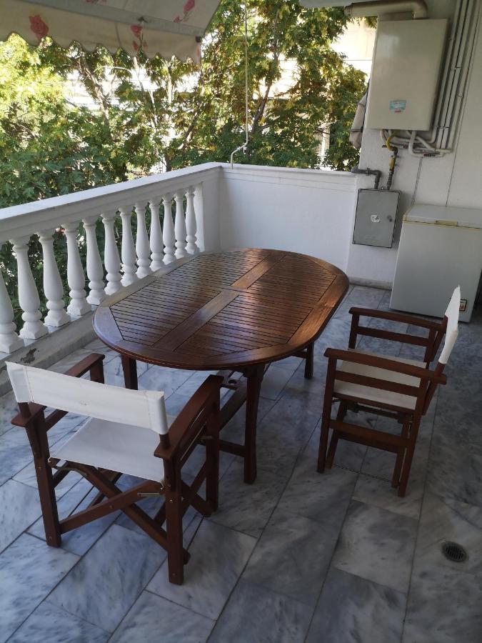 Comfortable Apartment In Kato Toumpa 塞萨洛尼基 外观 照片